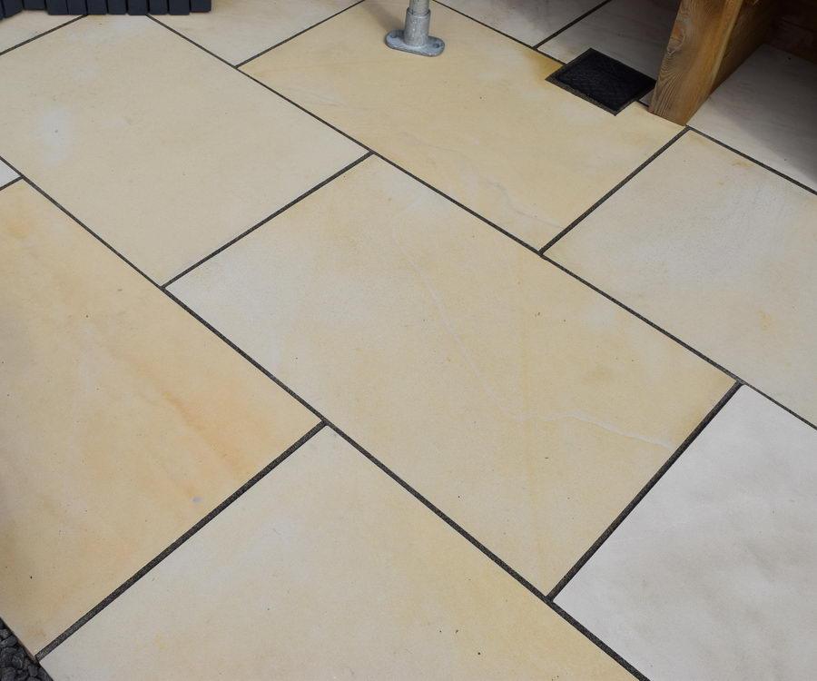 smooth mint sandstone paving 900 x 600